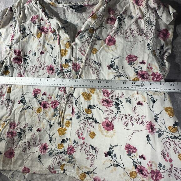Buffalo David Bitton Floral Blouse, Capped Sleeves, XXL - Picture 4 of 6